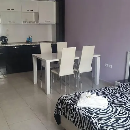 Бахами Резиденс Aparthotel Sunny Beach